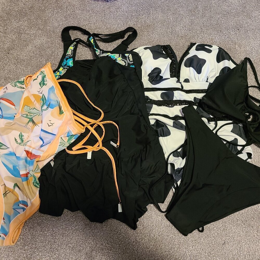 MYSTERY SUMMER LOT🌞 8 pcs,1 bathing suit
